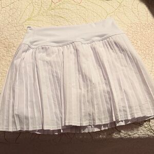 White pleated skirt built in shorts